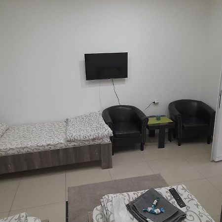 Apartman Mladenovic Apartment Zajecar Luaran gambar